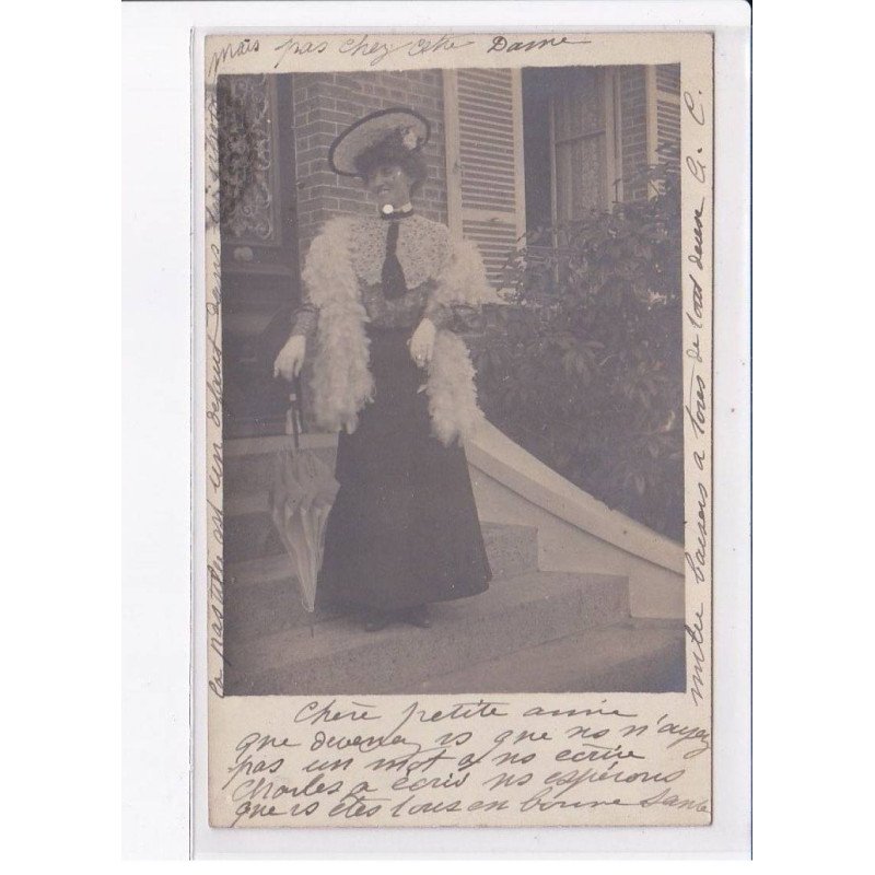 LISIEUX: une dame - très bon état