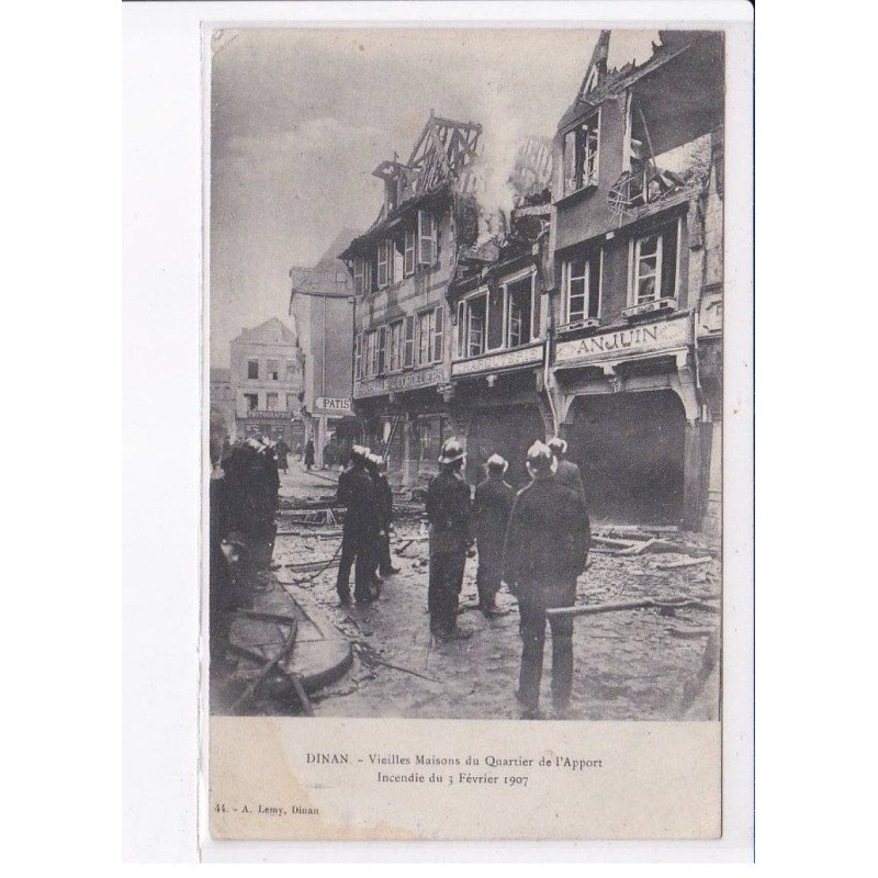 DINAN: vieilles maisons du quartier de l'apport incendie du 3 février 1907 - état