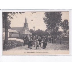 BEAUDEDUIT: la place communale - très bon état