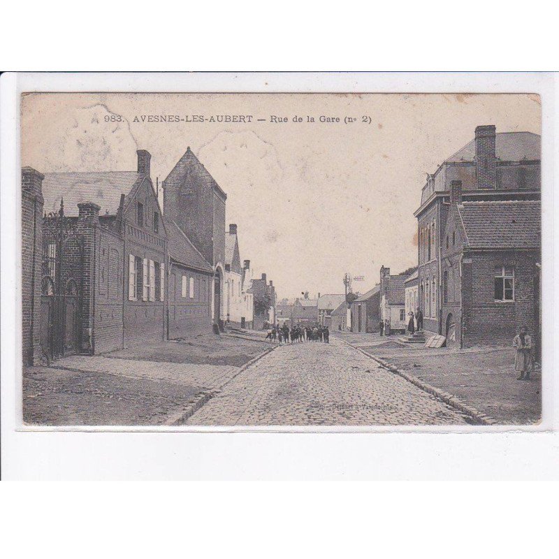 AVESNES-les-AUBERT: rue de la gare n°2 - très bon état
