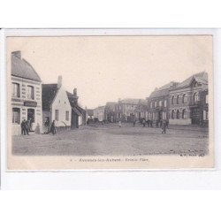 AVESNES-les-AUBERT: grande place - très bon état