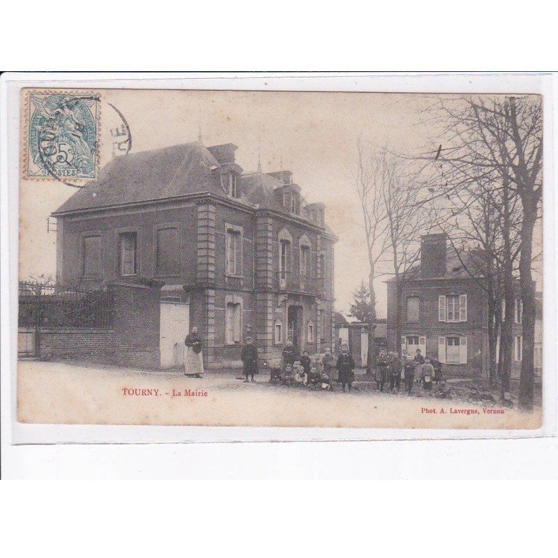 TOURNY: la mairie - très bon état