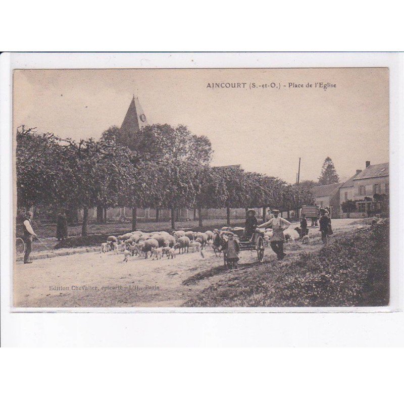AINCOURT: place de l'église - très bon état