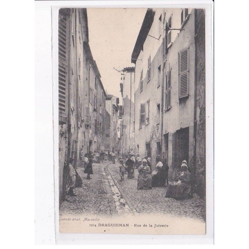 DRARGUIGNAN: rue de la juiverie - très bon état