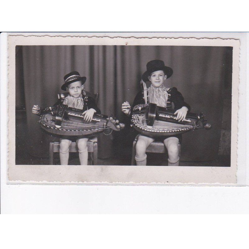 CORREZE (?): viele, vielle - état