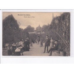 LUXEMBOURG: MONDORF-les-BAINS: sieste dans le parc - très bon état