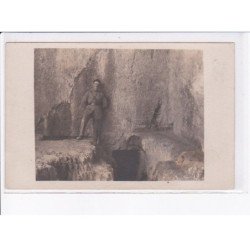 PALESTINE: entrée du tombeau des rois, militaire (?) garde (?) - très bon état