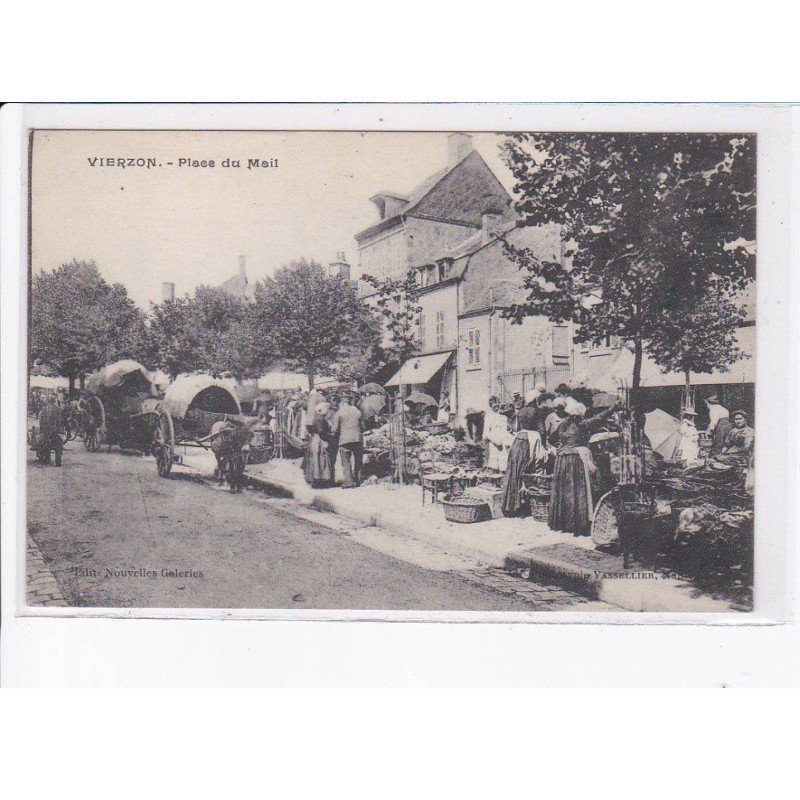 VIERZON: place du mail - très bon état