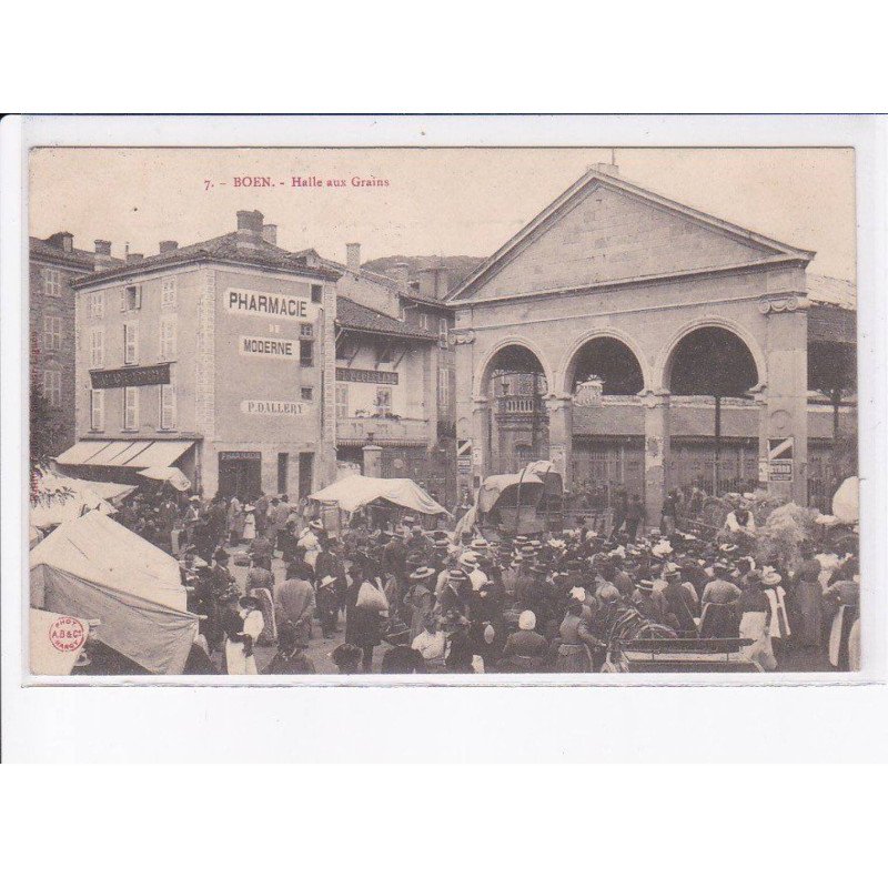 BOEN: halle aux grains, pharmacie moderne - très bon état
