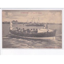 LE POULIGUEN: bateau de sauvetage - très bon état