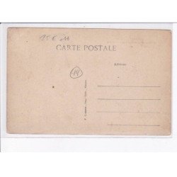 PORNIC: la chaussée, vers la rue de nante, café du port - état
