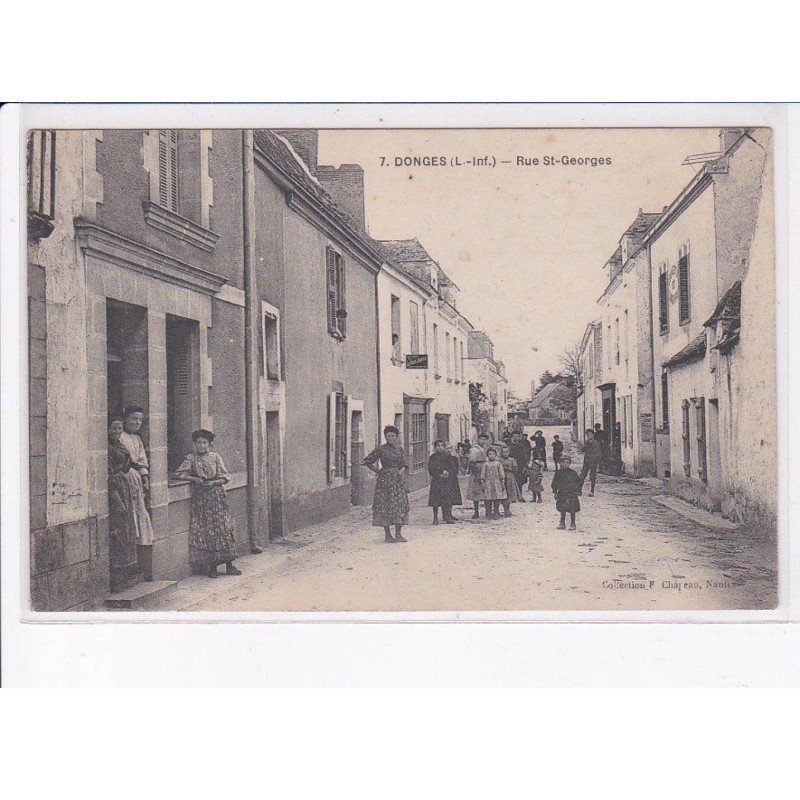 DONGES: rue saint-georges - très bon état