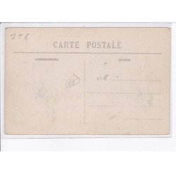 MONTARGIS: rue dorée, automobile - très bon état