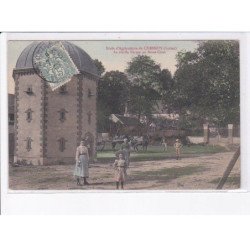 CHESNOY: école d'agriculture, la vieille ferme ou basse-cour - très bon état