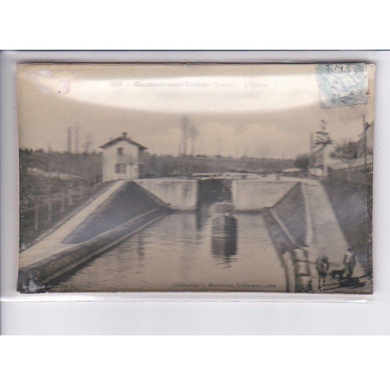 OUZOUER-sur-TREZEE: l'écluse - état