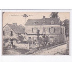 LE BOURGNEUF-la-FORET: le prieuré - très bon état