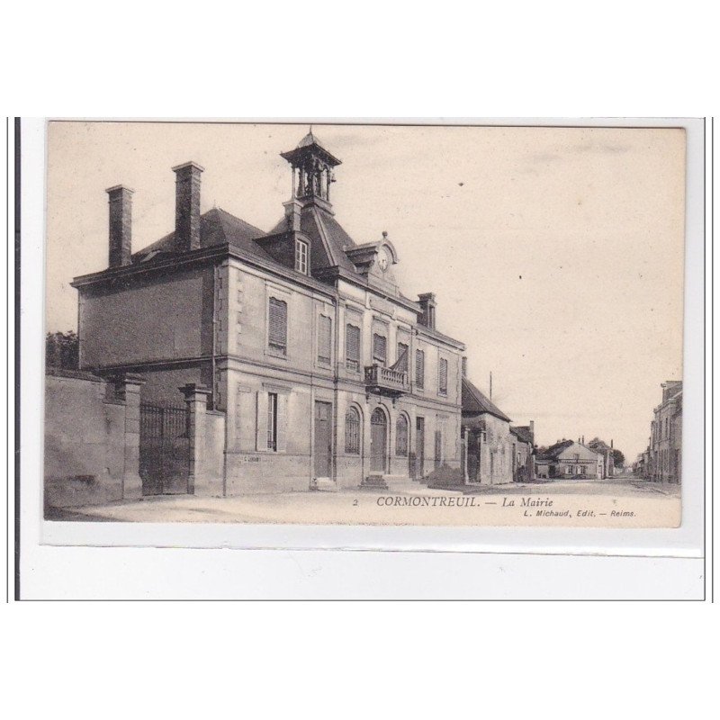 CORMONTREUIL : la mairie - tres bon etat