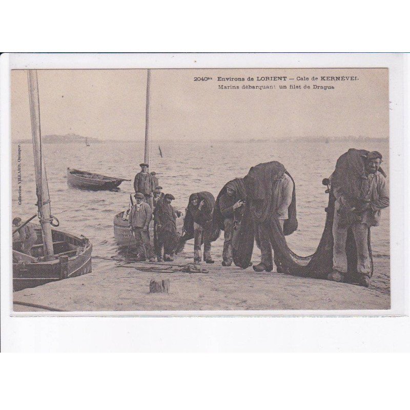 KERNEVEL: marins débarquant, un filet de drague - très bon état