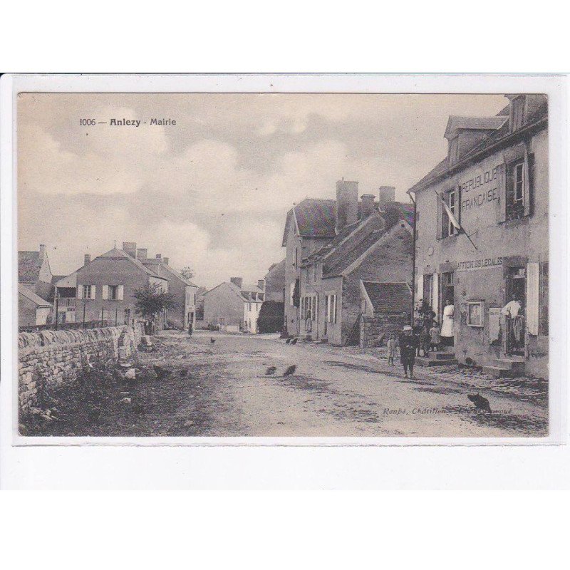 ANLEZY: mairie - très bon état