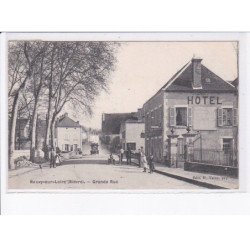 NEUVY-sur-LOIRE: grande rue - très bon état