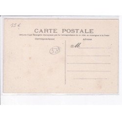 LA CHARITE: la halle et la croix saint-vincent - très bon état