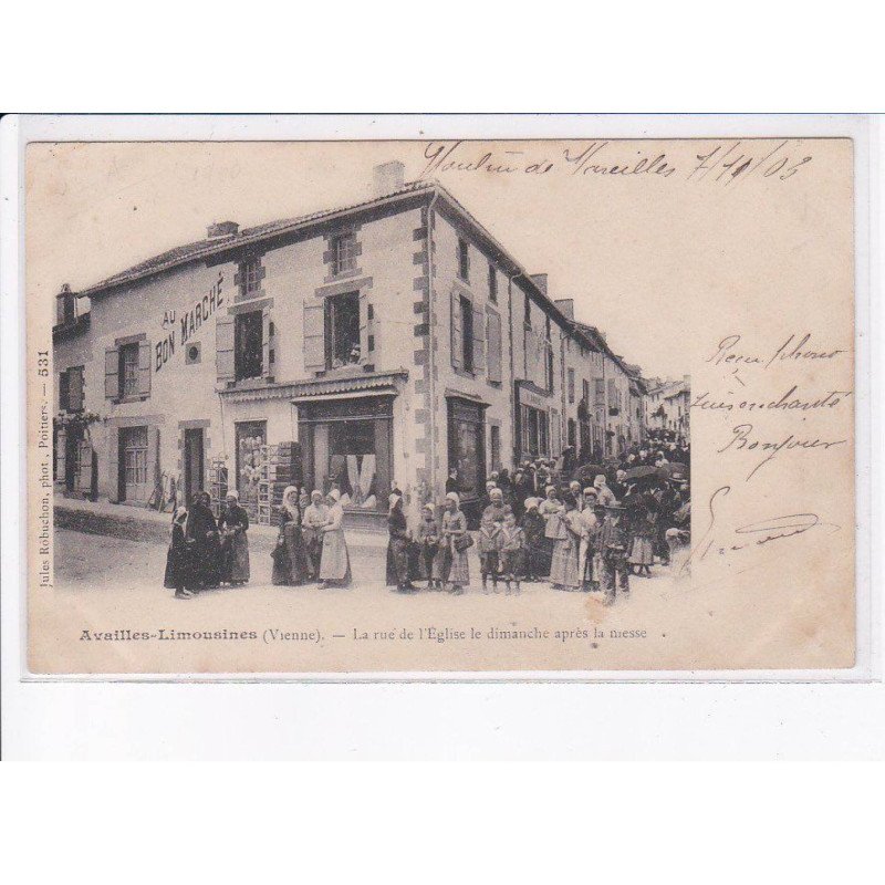 AVAILLES-LIMOUSINES: la rue de l'église le dimanche après la messe - très bon état