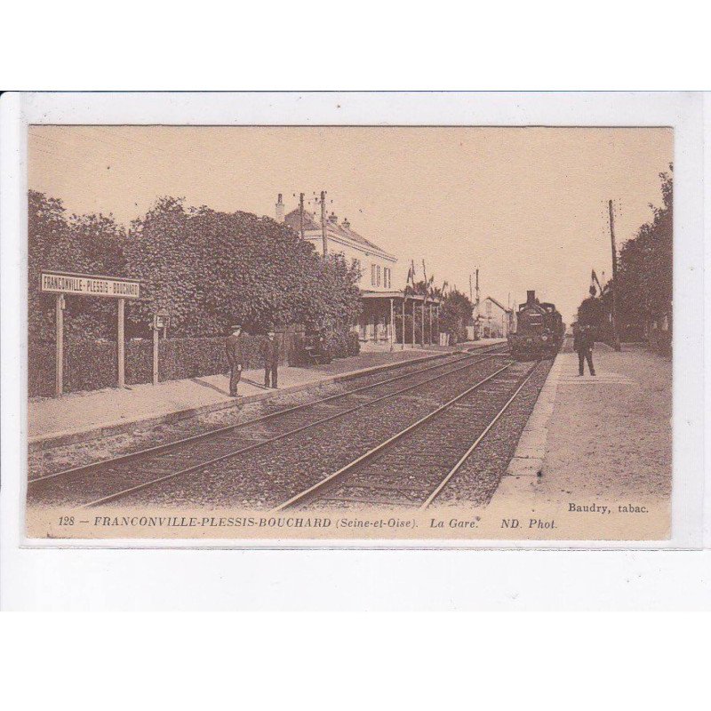 FRANCONVILLE-PLESSIS-BOUCHARD: la gare, le train