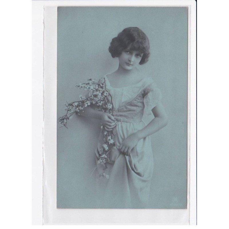 FANTAISIE: femme - très bon état