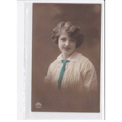 FANTAISIE: femme - très bon état