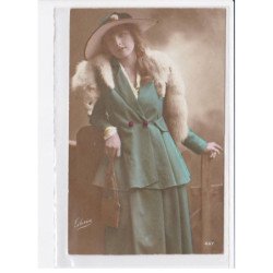 FANTAISIE: femme - très bon état