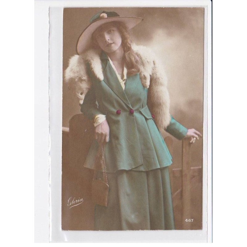 FANTAISIE: femme - très bon état