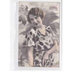 FANTAISIE: femme - très bon état