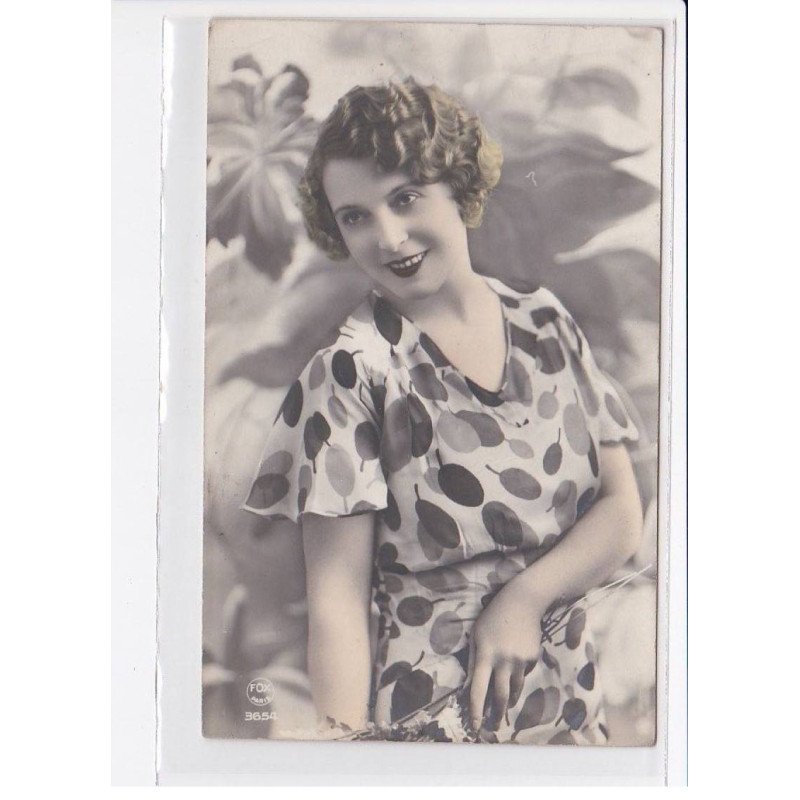 FANTAISIE: femme - très bon état