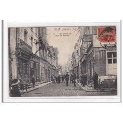 MAUBEUGE : rue de france - tres bon etat