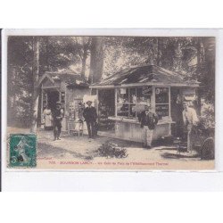 BOURBON-LANCY: un coin du parc de l'établissement thermal, kiosque, marchand de cartes postales - très bon état