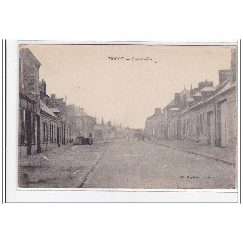 TRICOT : grande rue - tres bon etat