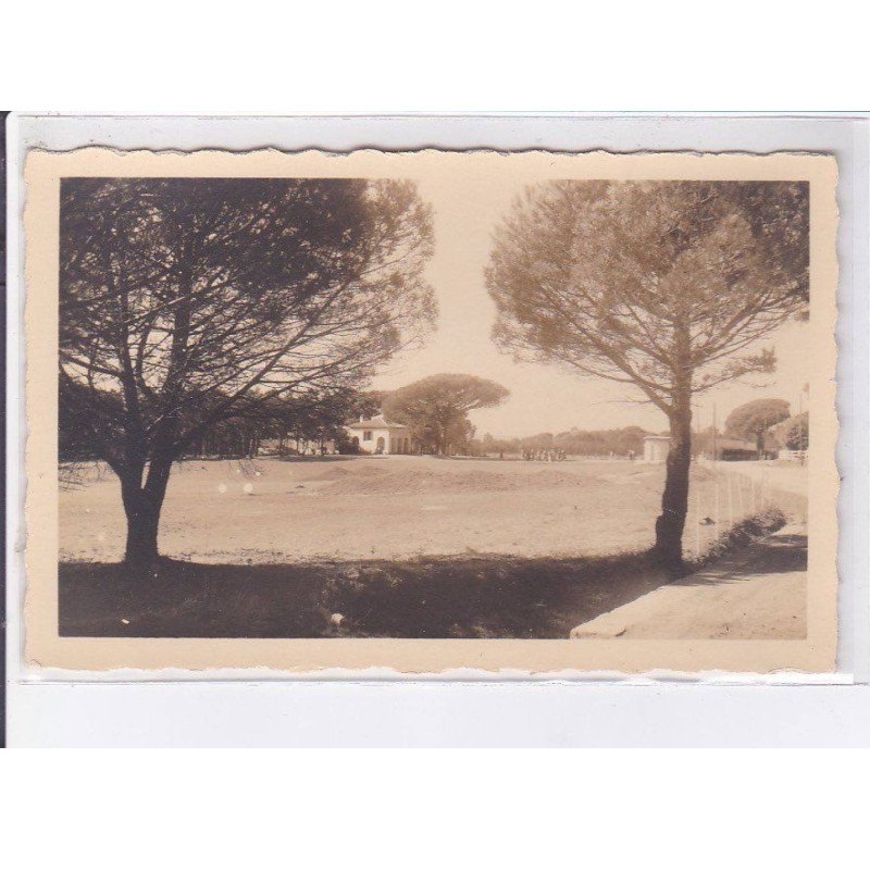 SAINT-RAPHAEL-VALESCURE: golf hôtel, 10CPA - très bon état