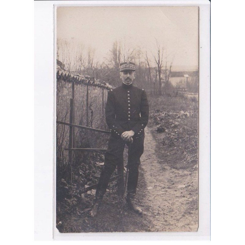 MENIL-aux-BOIS: militaire - état