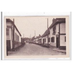 SARCUS : rue de l'eglise - tres bon etat