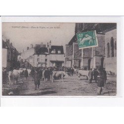 TANNAY: place de l'église, un jour de foire - très bon état