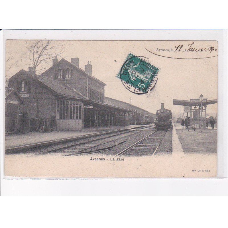 AVESNES: la gare - très bon état