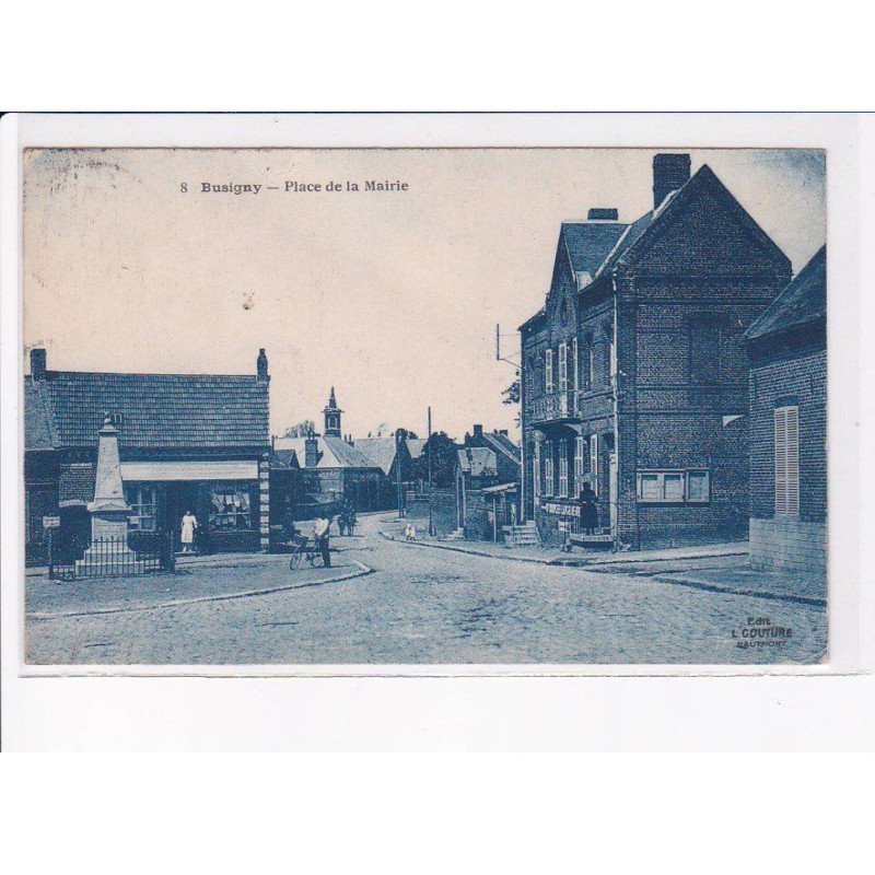 BUSIGNY: place de la mairie - très bon état