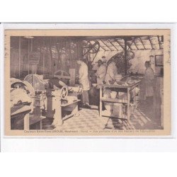 HAUTMONT: couleur extra-fines leroux, vue partielle d'un des ateliers de fabrication - très bon état
