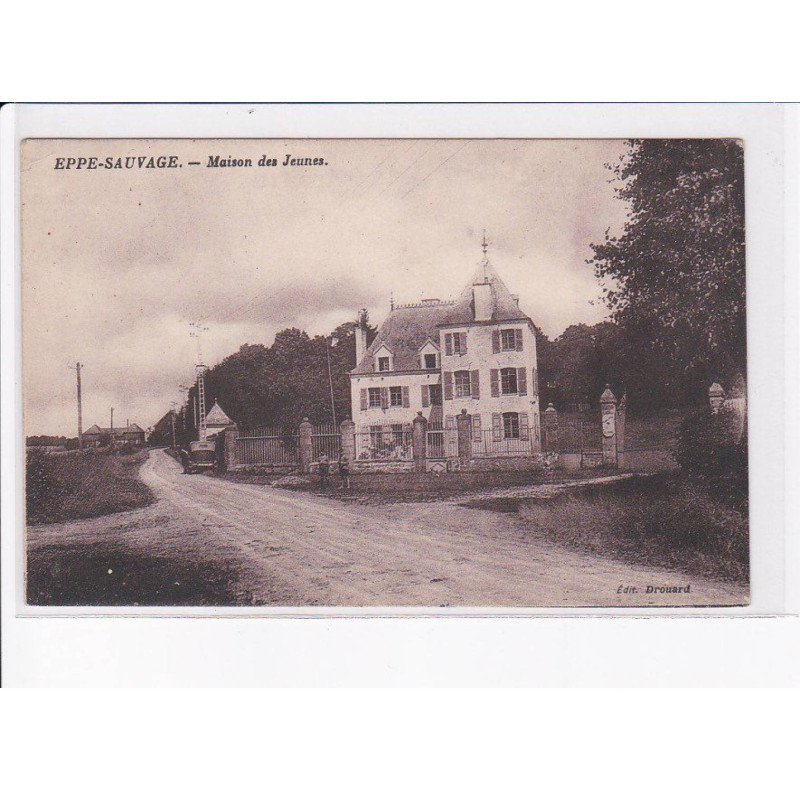 EPPE-SAUVAGE: maison des jeunes - très bon état