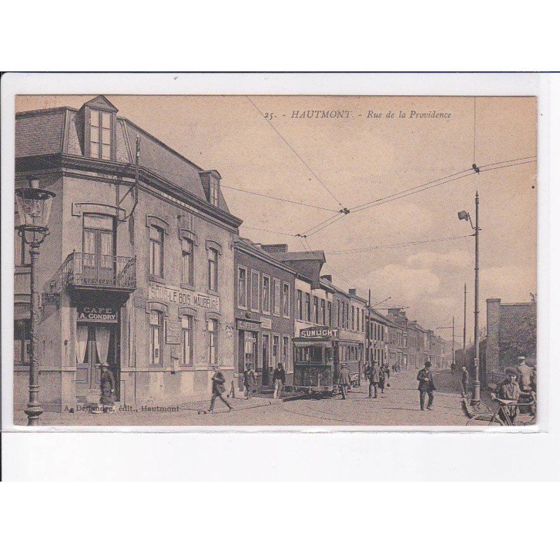 HAUTMONT: rue de la providence, tramway - très bon état