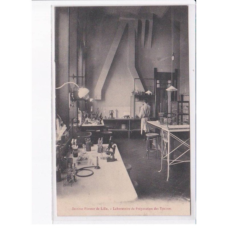 LILLE: institut pasteur de lille, laboratoire de préparation des toxines - très bon état