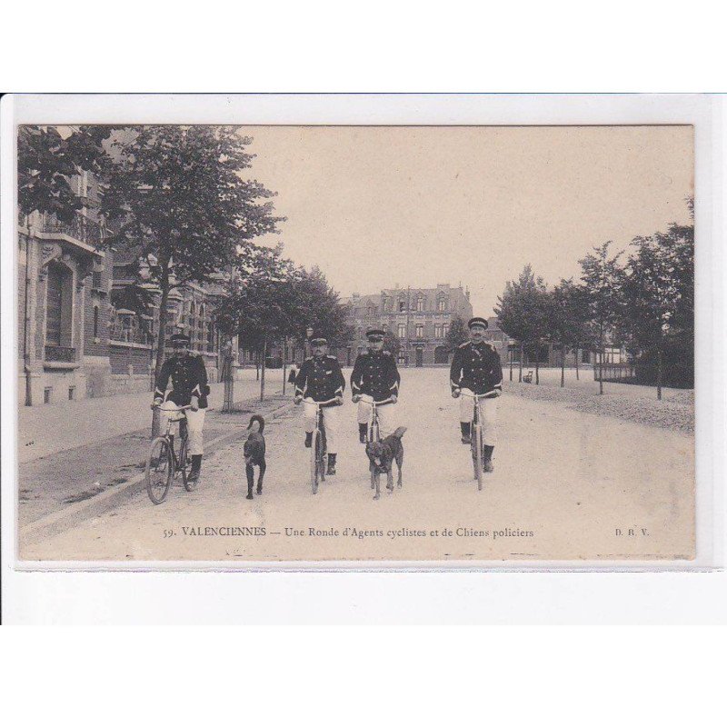 VALENCIENNES: une ronde d'agents cyclistes et de chiens policiers - très bon état