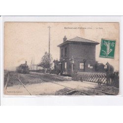 BAILLEUL-sur-THERAIN: la gare - très bon état