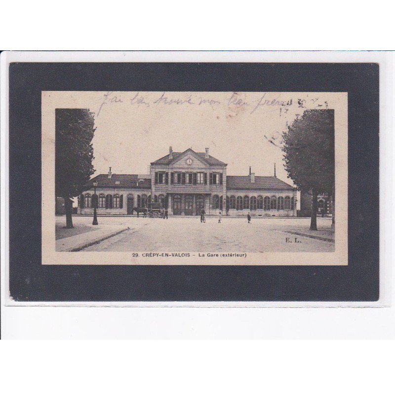 CREPY-en-VALOIS: la gare extérieur - très bon état