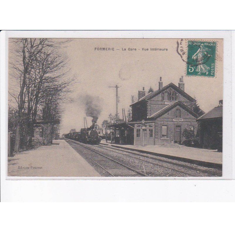 FORMERIE: la gare, vue intérieuire - très bon état